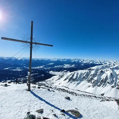Gluecksplatz Im Laerchenhof * Mauterndorf (Salzburg)