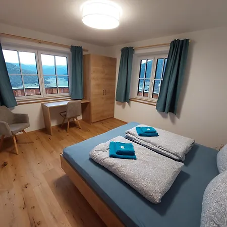 Апартаменты Gluecksplatz Im Laerchenhof Маутерндорф