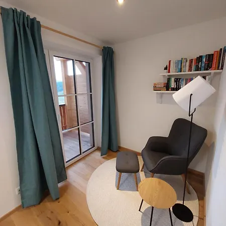 Gluecksplatz Im Laerchenhof Апартаменты Маутерндорф