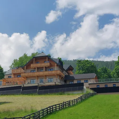 Gluecksplatz Im Laerchenhof Mauterndorf (Salzburg)